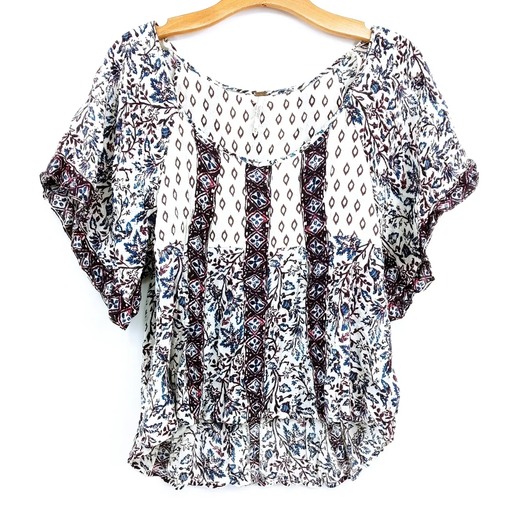 Free People Boho Floral Print‎ Gauzy Crop Top